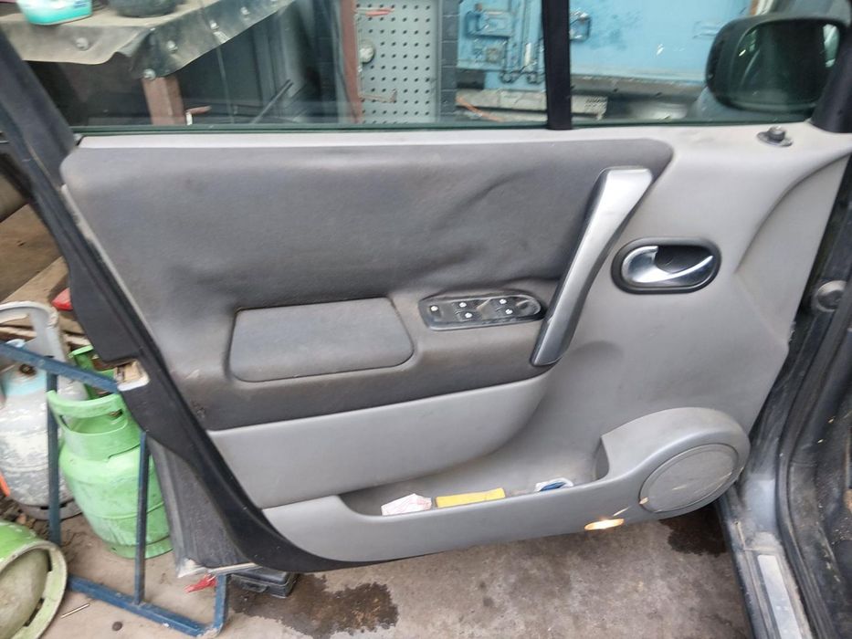 Sistema De Áudio Rádio Cd Renault Scenic