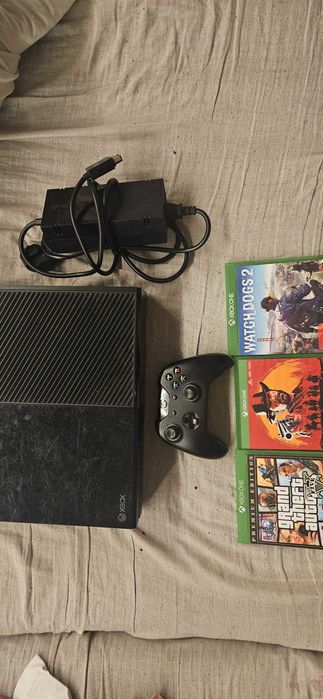 Xbox one 500gb + 3 gry