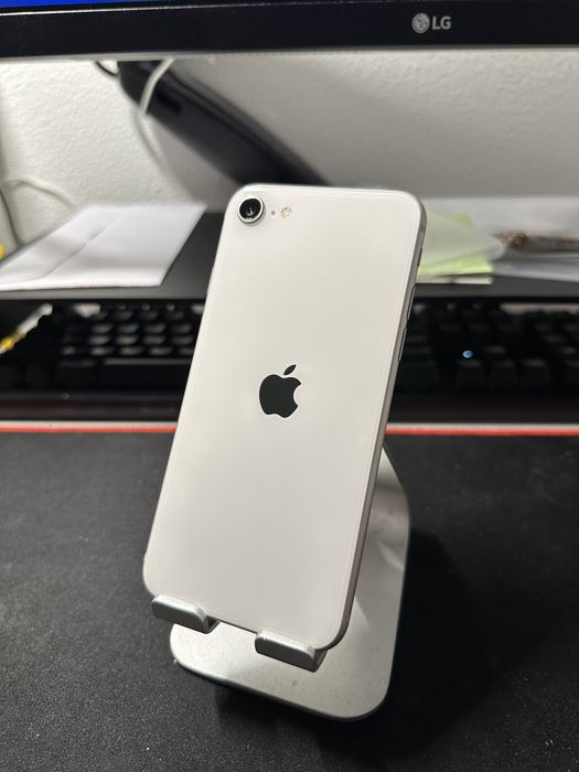 IPhone SE3 128GB Branco
