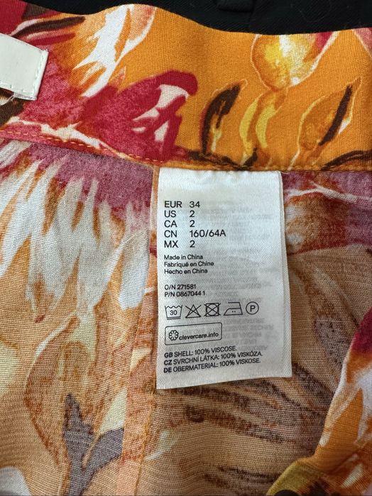 Яскрава спідниця міді h&m xs s