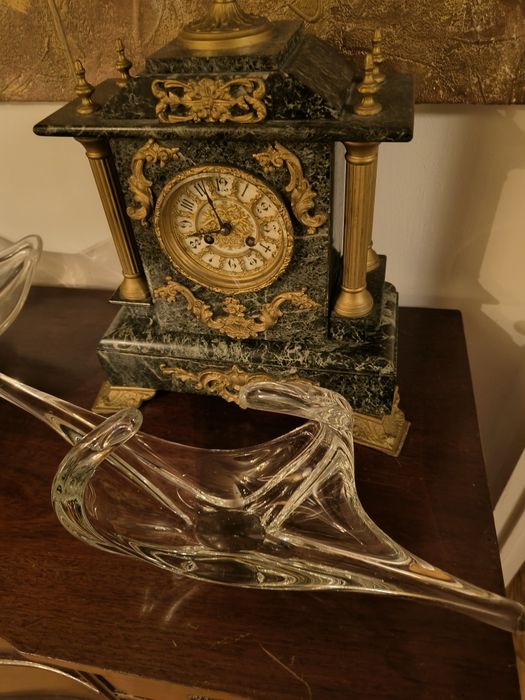 Peça  grande em vidro