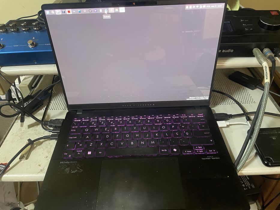 ASUS VivoBook S 14 OLED (Ryzen AI 9 | 32GB RAM | 1TB) – Como Novo + Garantia
