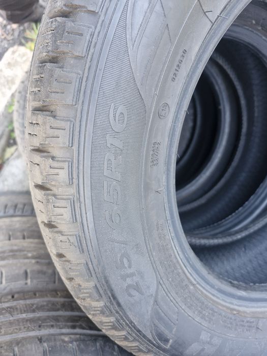 Продам комплек 215 65 16.гудієр
