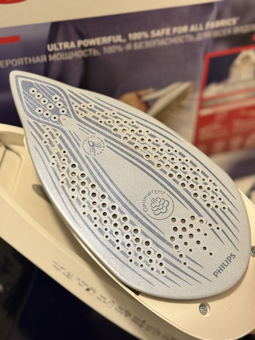 Парова праска Philips PerfectCare Elite