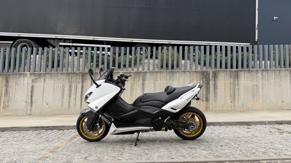 Yamaha Tmax 530