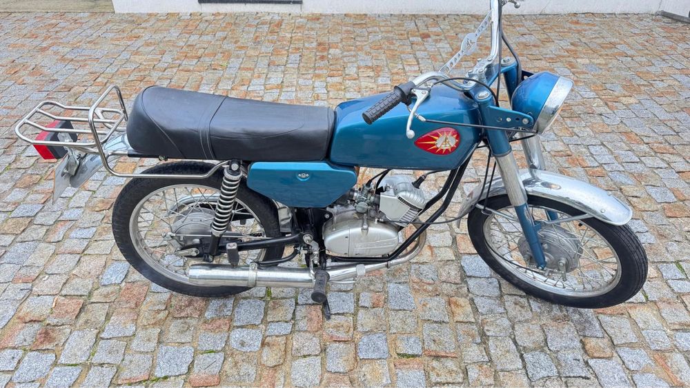 Vendo mota zundap 4 redtaurada