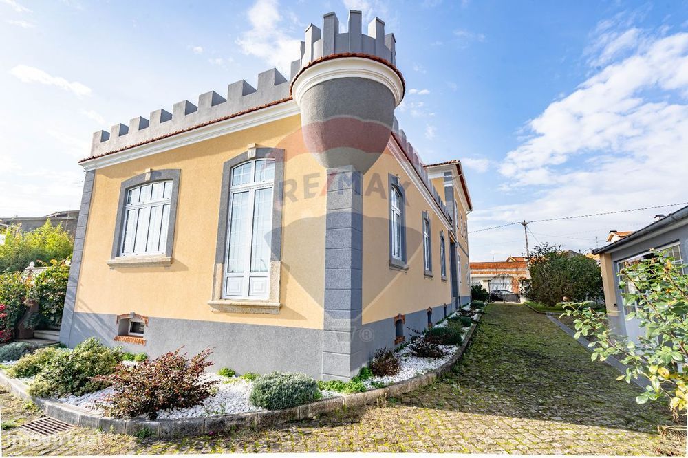 Moradia T6 para venda