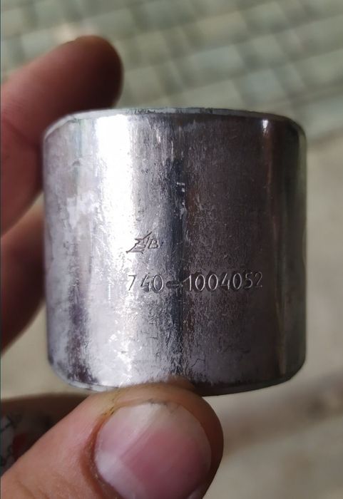 Втулка шатуна КАМАЗ.каталожн. 740-1004052 оригінал(ДЗВ)Умань.
Кільця.г