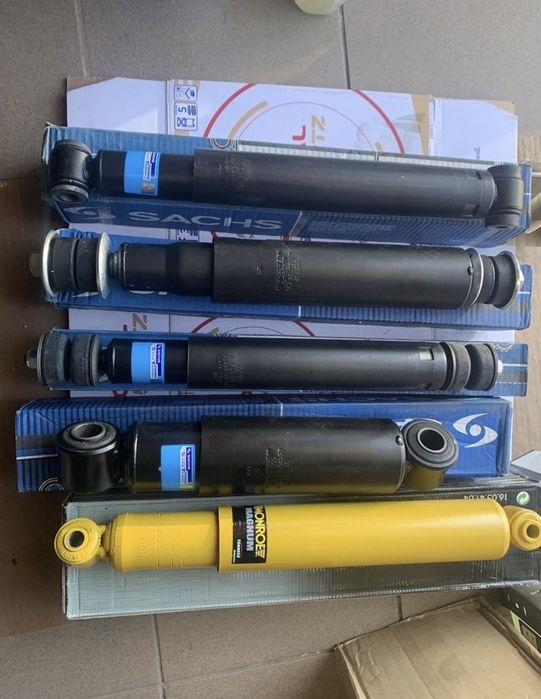 ОРИГІНАЛ. Амортизатор вантажівки