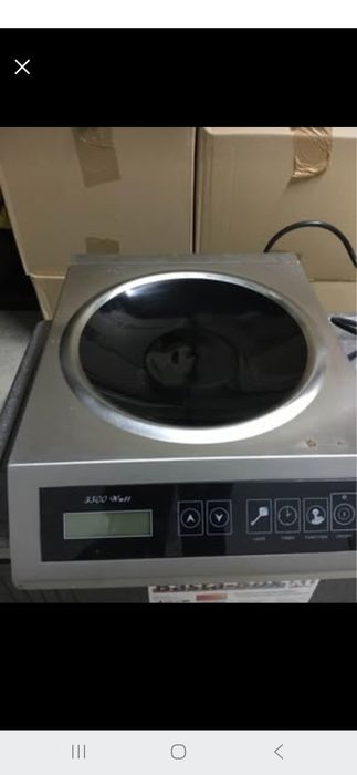 Placa de Indução p/ wok semi esférica 3500W
Wok 36cm semi esférica trimetral 
(Só foi utilizado 2 vezes)