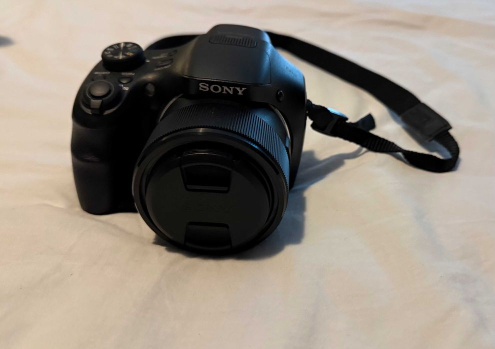Câmara Sony Cyber-shot DSC-HX400V – Com Mala