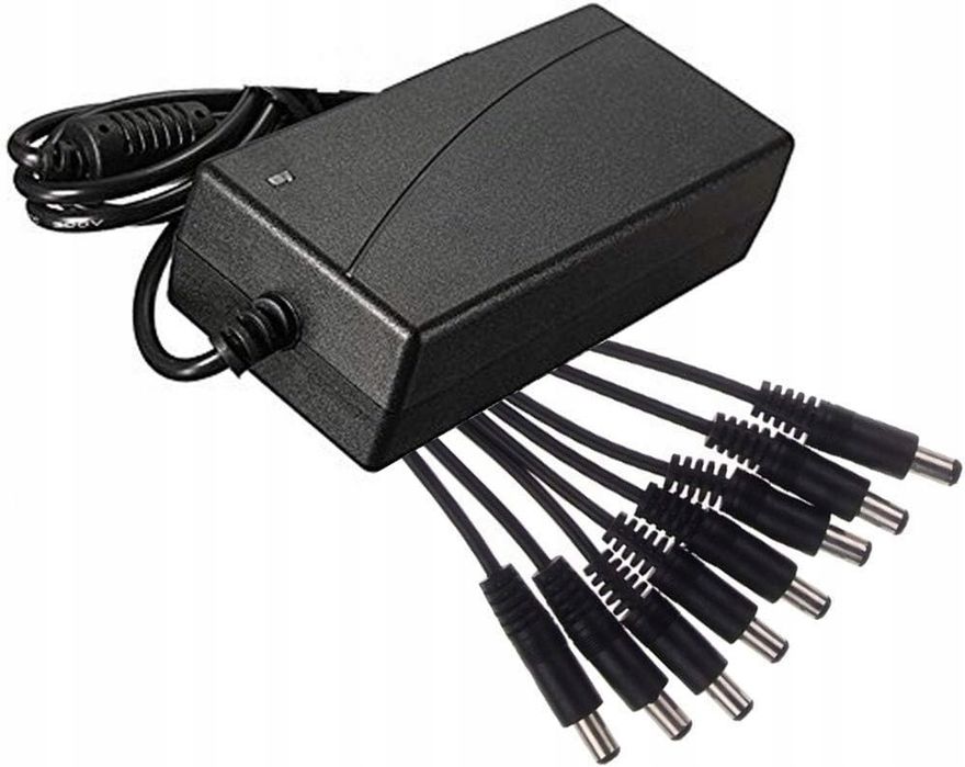 Stabilizowany zasilacz 12 V 5 A z 8 portami 5,52 x 2,1 do kamer