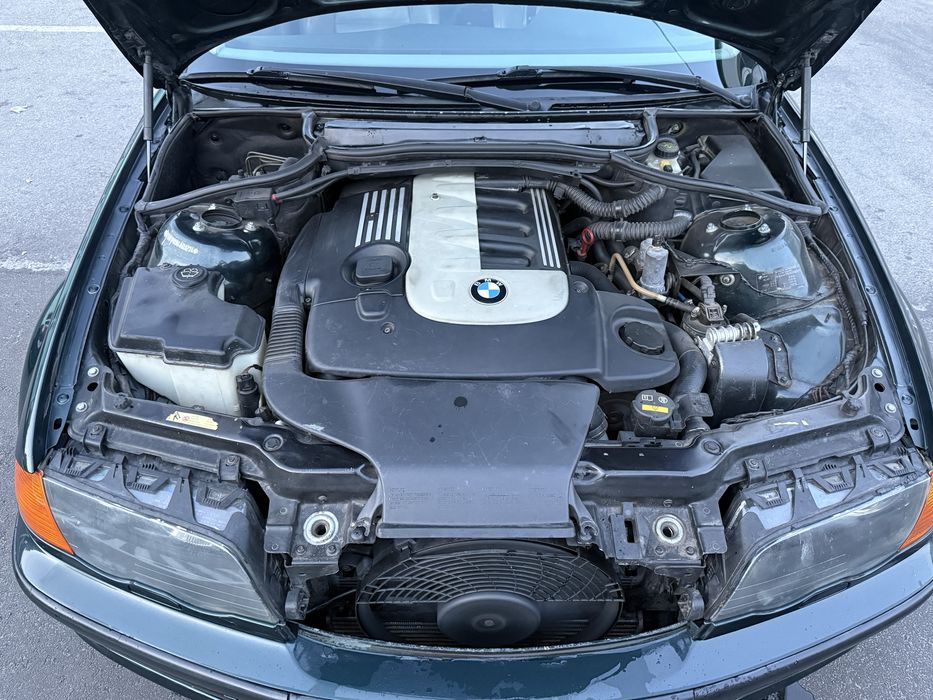Продам BMW  e 46 330 xd