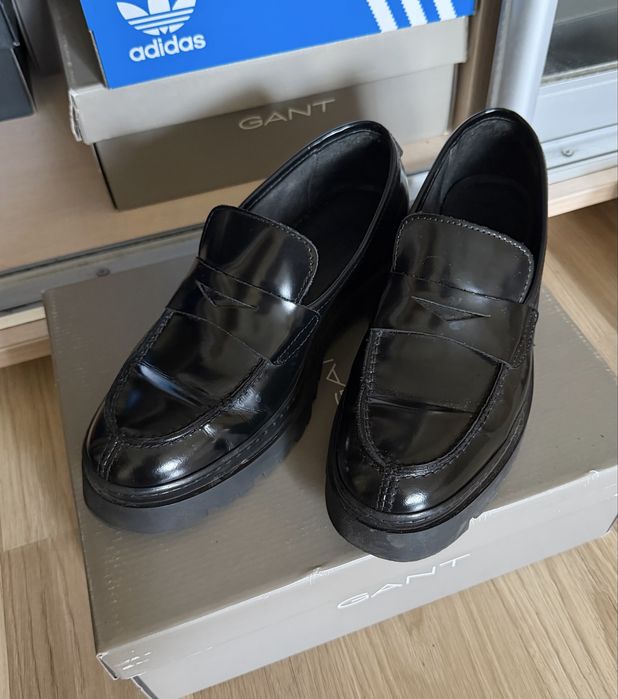 Лофери жіночі gant натуральна лакована шкіра