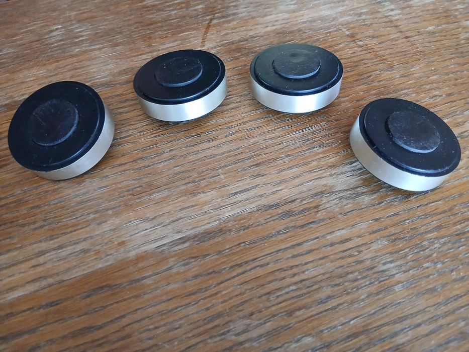 Stopki  do wieży Technics