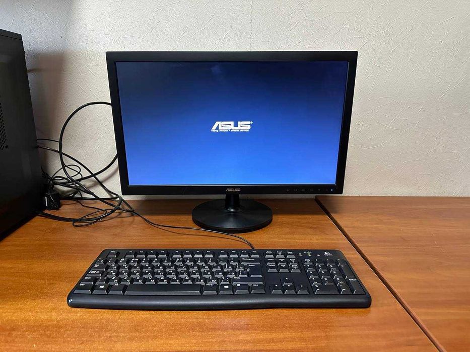 Монітор ASUS LCD VS228DE 22 діагональ м. Шулявська