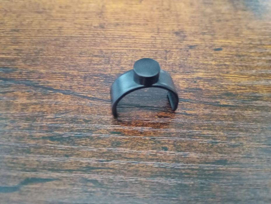 Sprzedam zielony laser, przejściówkę, zaślepkę i kabel usb