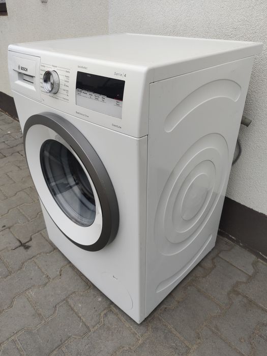 Пральна машина BOSCH  7 kg. з Європи. Інвертор.