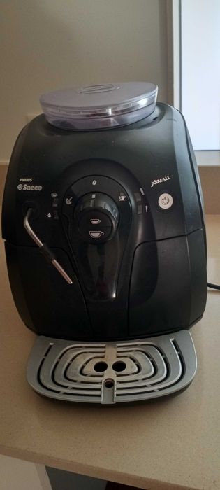 Máquina automática saeco