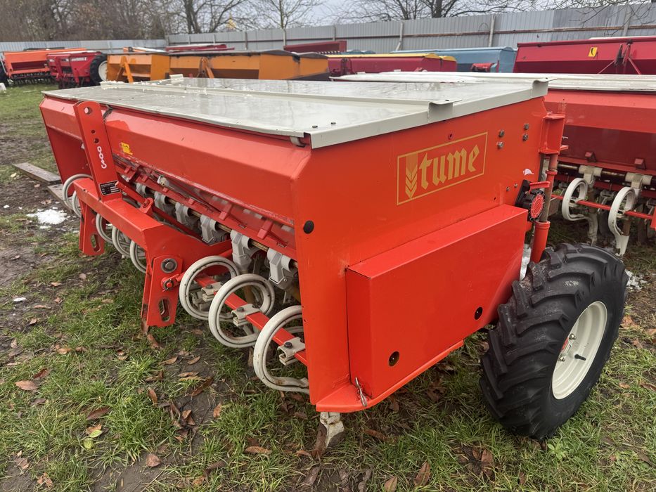 Сівалка зернова Анкерна з міндобривом TUME KL250 2.5м Гарний Стан