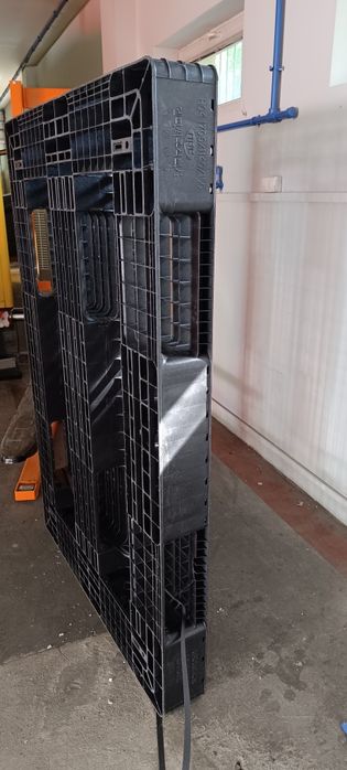 Paleta plastikowa 1700 x 1140 x 150 (H04)