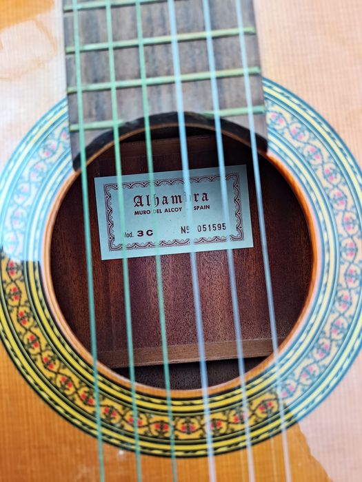Guitarra acústica Alhambra 3 C