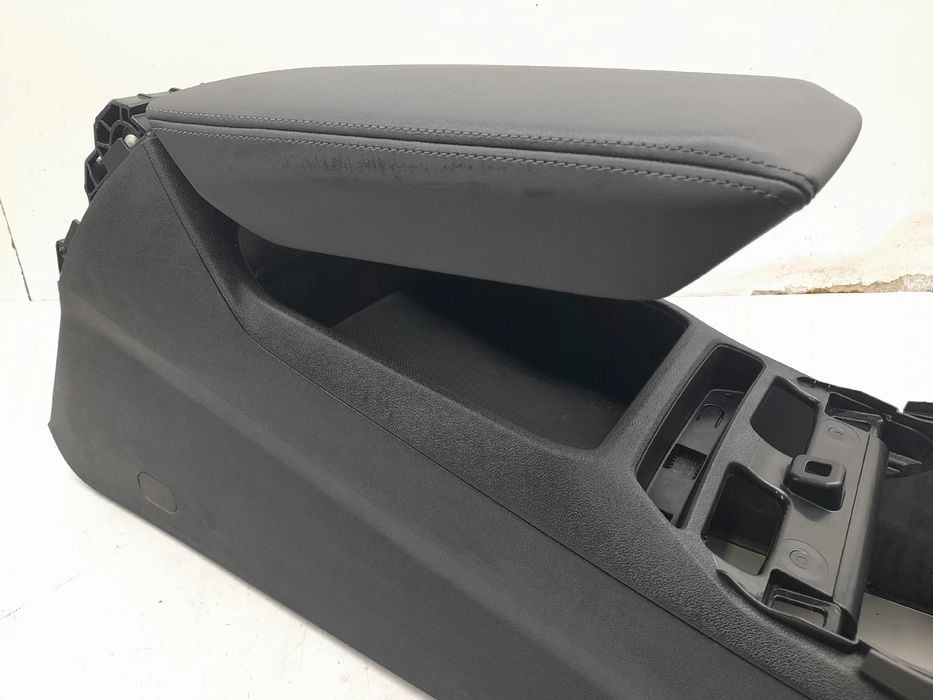 Apoio de braço AUDI A5 (FU2)