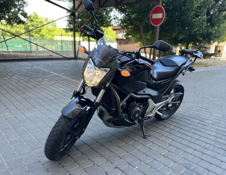 Продам мотоцикл Honda NC700S