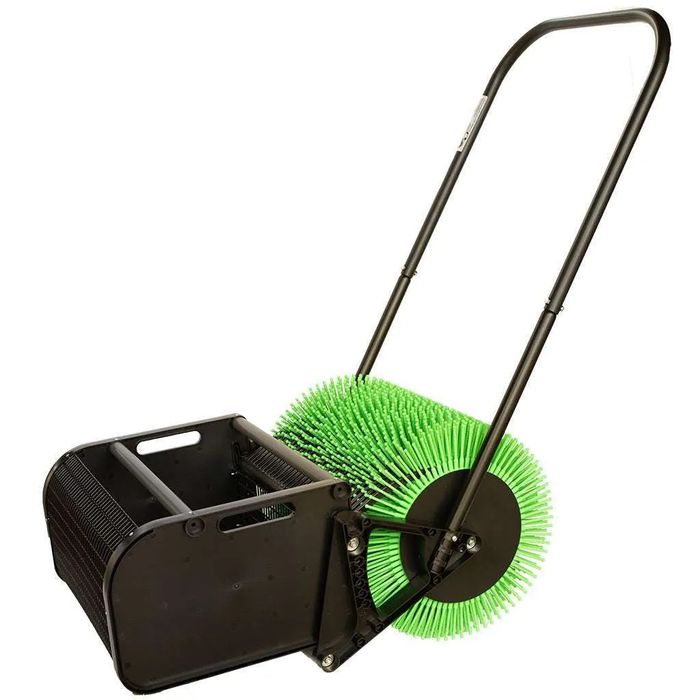 Wynajem:  Aerator, Zbieracz do wykorków, posypywarka