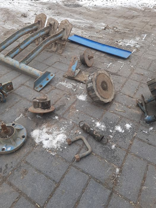 Sprzedam cześci do kombajnu Bolko , gąbka do cebuli , Wyorywacz ,