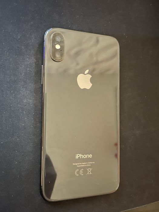 Продаю iPhone X  під ремонт