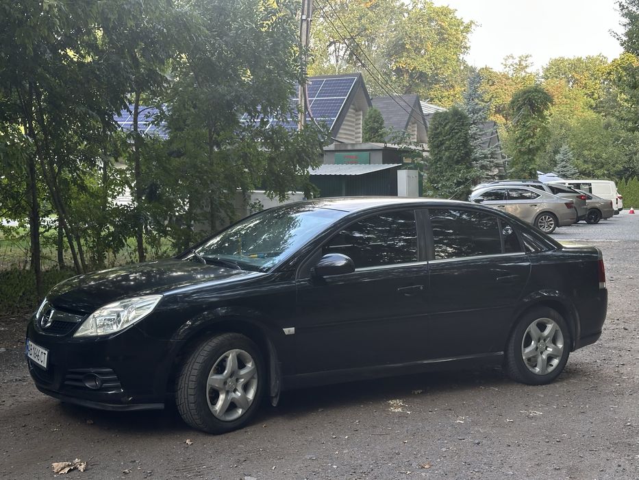 OPEL Vectra С рестайлінгова, седан.