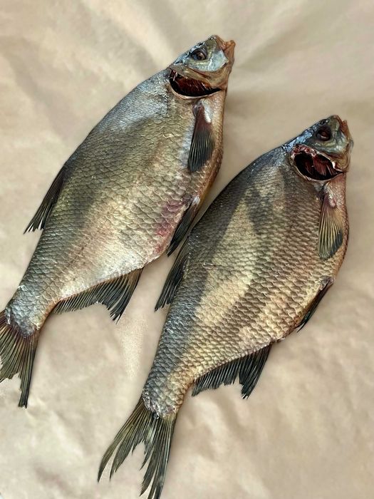 Лящ, товстолоб, риба смачна , копчена , в'ялена, безкоштовна доставка