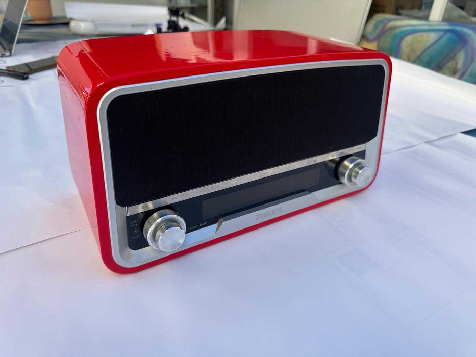 Rádio Retro Bluetooth Philips ORT7500 Vermelho – Estilo Vintage