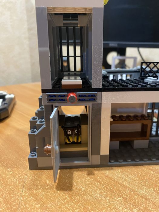 Лего Острів-вʼязниця, поліція, LEGO City, 60130, конструктор