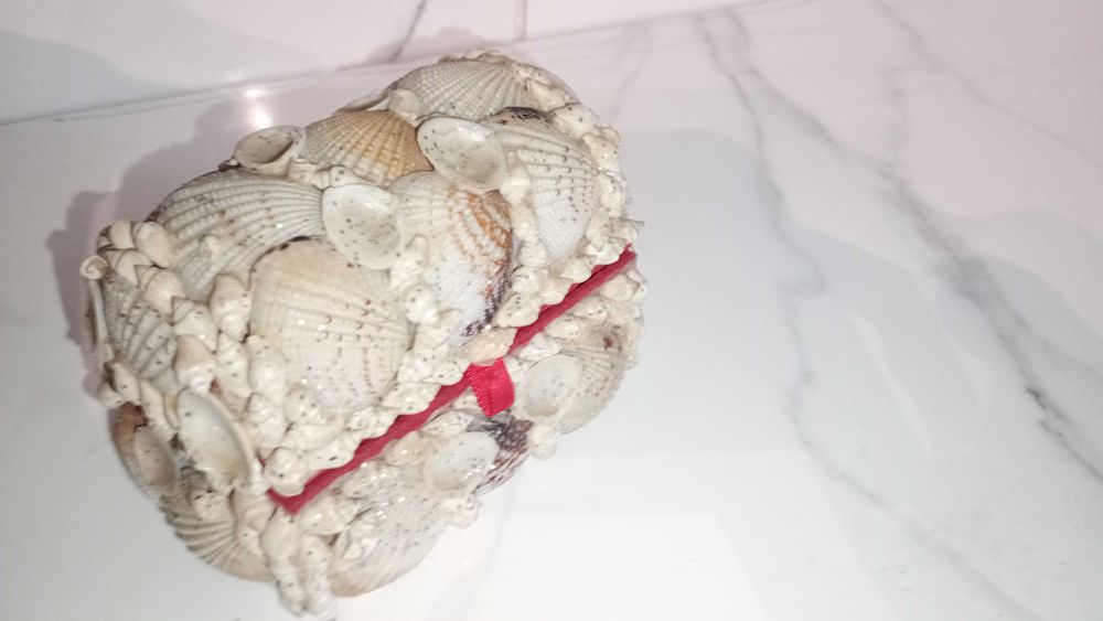 Szkatułka z muszli biżuteria akwarium