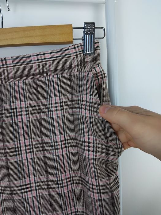 Wiskozowy garnitur w kratę marynarka dwurzędowa spodnie cygaretki kpl