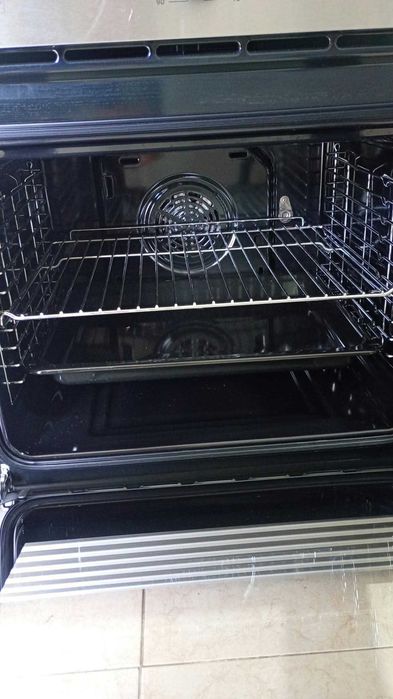 Fogão a Gaz e forno elétrico