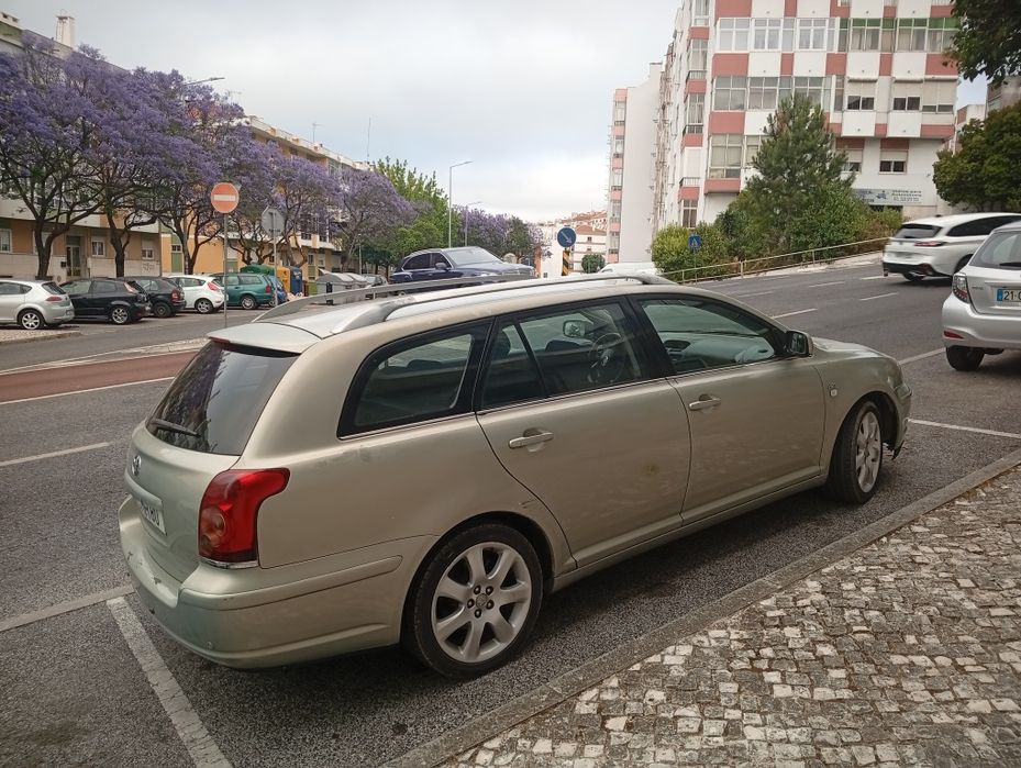Toyota Avensis 2.0