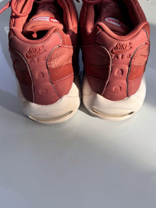 Кроссовки Nike Air Max 95 SE Dusty Peach