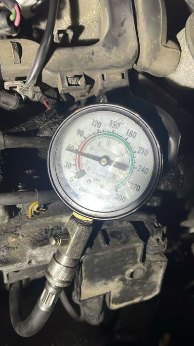 Mercedes-Benz E320 2004 рік автомат 3,2 газ/бенз ДЛЯ військових