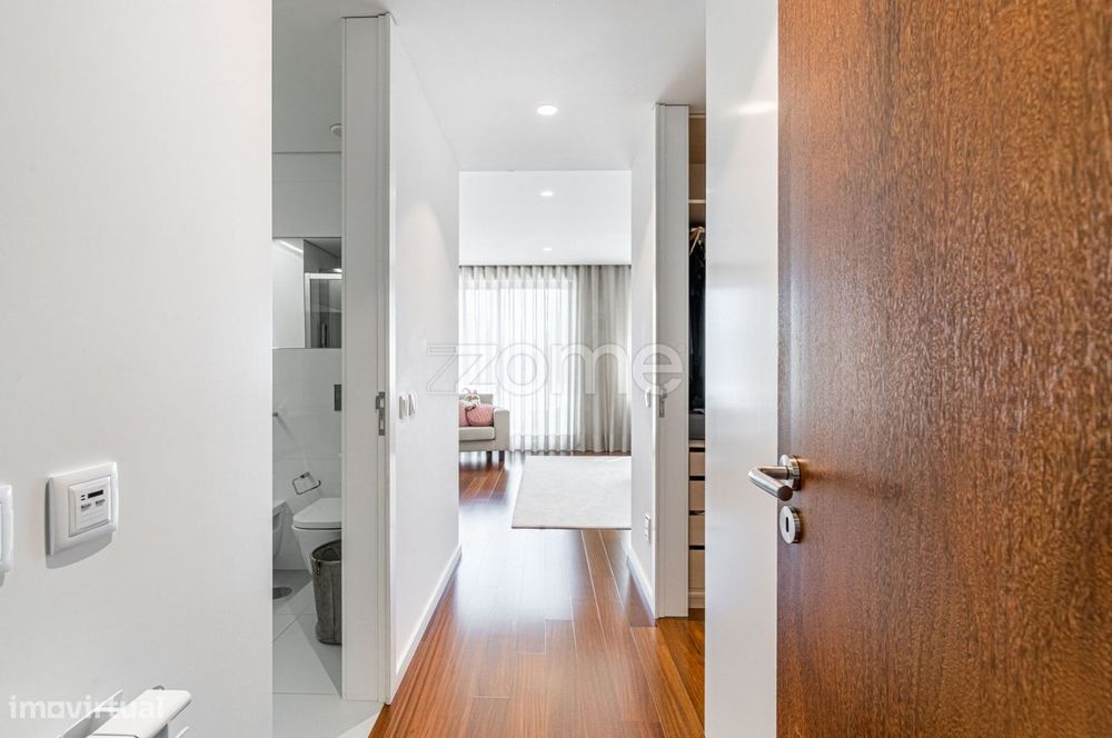 Moradia T5 em Palmeira, Braga