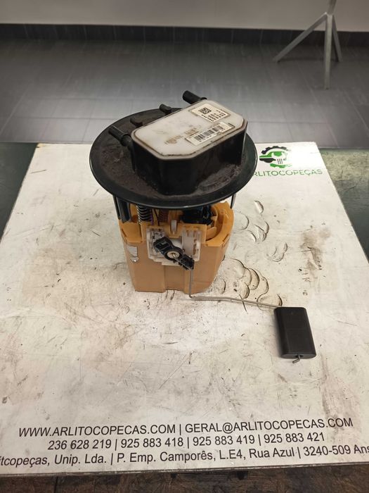Bomba de combustível Peugeot 308 de 2013 a 2017 Ref: 9677816480