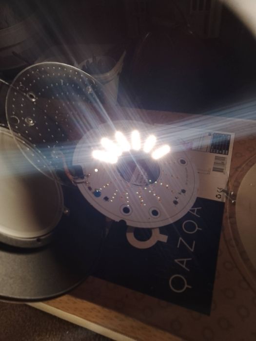 Lampa stojąca nowa uszkodzona