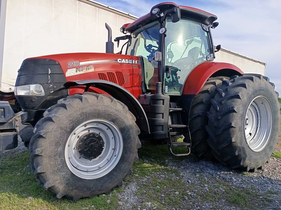Продам Case IH Puma 210 2019 р. зі спаркою, 1247 мтг (майже новий)