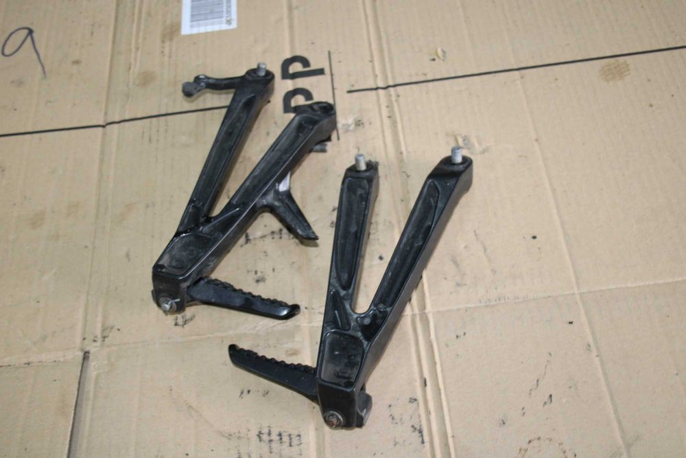 Set Sety Tył Tylne Komplet Lewy Prawy Honda CBR 1000RR SC57a 04-05