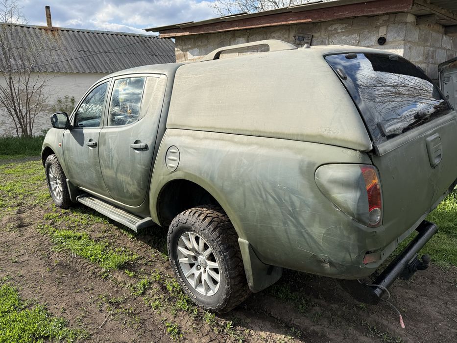 Мітсубіші L-200 .2008 р. 2.5 t.D