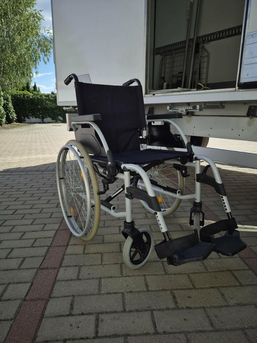 Sprzedam łóżko szpitalne elektryczne