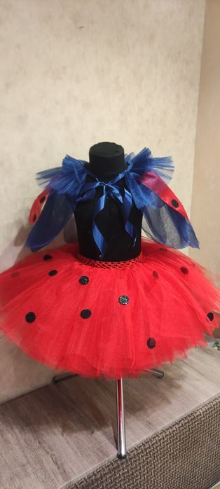 Спідничка леді баг , червона з аксесуарами.