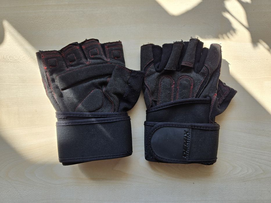 Rękawiczki rowerowe / fitness – średni stan